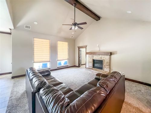 2010 Lakewood, Seminole, OK, 74868 | Card Image