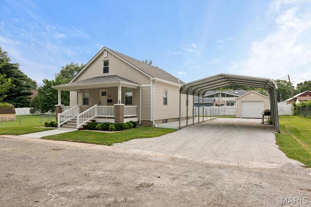 Residential in Red Bud 4