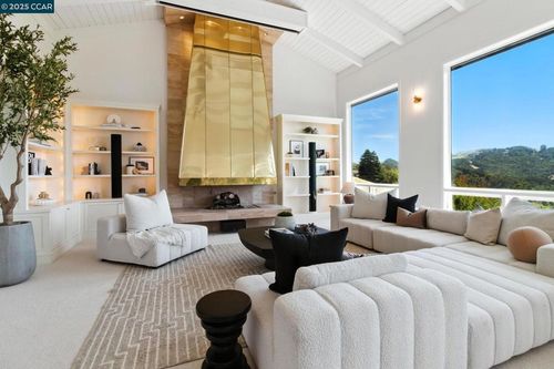 1960 Joseph Dr, Moraga, CA, 94556-2713 | Card Image