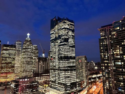 3105-88 Harbour St, Toronto, ON, M5J0C3 | Card Image