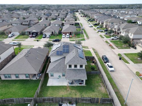 8003 Ecru Ln, Rosharon, TX, 77583-1547 | Card Image