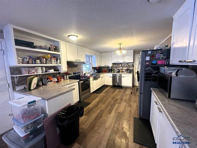 306 10 Th Ave, House other with 4 bedrooms, 3 bathrooms and null parking in Edgemont SD | Image 5