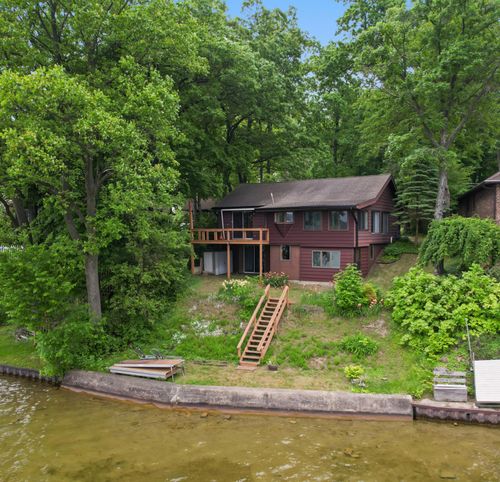 1931 Charlotte Landing Rd, Springport, MI, 49284-9453 | Card Image