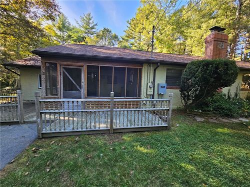 13 Stark Dr, West Greenwich, RI, 02817-2364 | Card Image