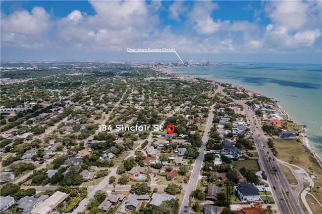 134 Sinclair St, House other with 4 bedrooms, 4 bathrooms and 3 parking in Corpus Christi TX | Image 4