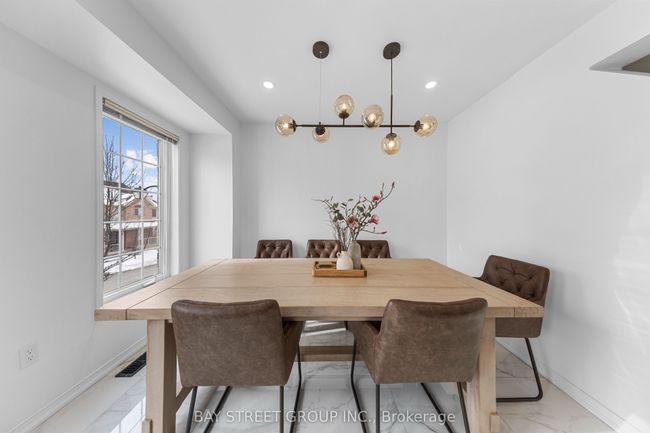 112 Barnham St, House attached with 5 bedrooms, 4 bathrooms and 2 parking in Ajax ON | Image 19
