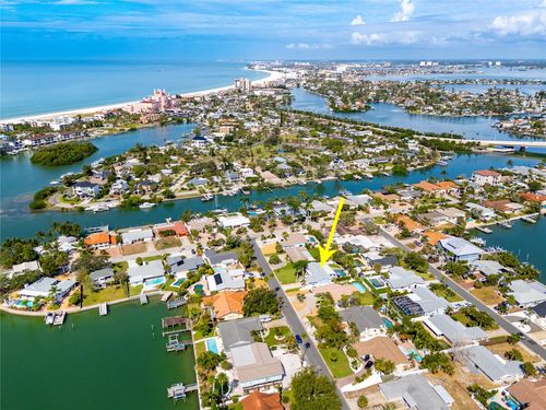 230 S Julia Cir, ST PETE BEACH, FL, 33706-2717 | Card Image