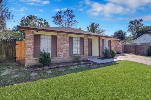 1018 Surrey Ct, Tomball, TX, 77375-4933 | Card Image