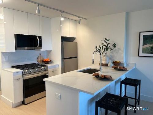 6b-93 Morgan Street, Stamford, CT, 06905 | Card Image