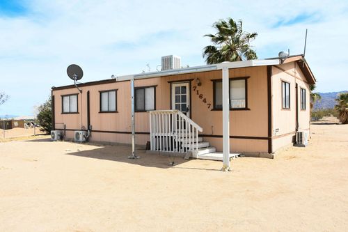 71647 Indian Trl, 29 Palms, CA, 92277-9311 | Card Image