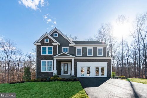 2932 Blue Skies Ln, UPPER MARLBORO, MD, 20774-9271 | Card Image