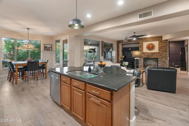 KITCHEN, EAT-IN AREA AND FAMILY ROOM!!! | Image 15