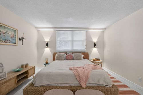 307-100 Paradise Harbour Blvd, North Palm Beach, FL, 33408-5022 | Card Image