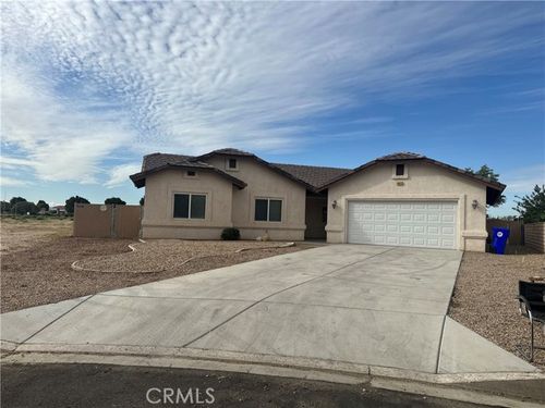 15077 Birdie Ln, Helendale, CA, 92342-7723 | Card Image