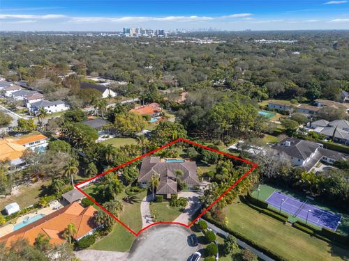 8535 Sw 113th Ter, Miami, FL, 33156-4332 | Card Image