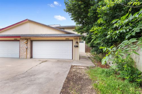 2802 Spring Valley Dr, Bedford, TX, 76021-4312 | Card Image