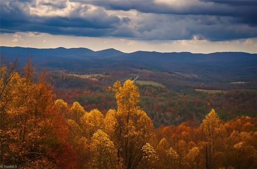 15 Morning Mist Dr, Boomer, NC, 28606 | Card Image