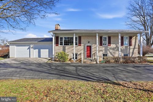 19022 Longmeadow Rd, HAGERSTOWN, MD, 21742-2856 | Card Image