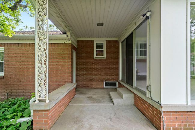 833 S Lansing St, House other with 3 bedrooms, 2 bathrooms and null parking in Mason MI | Image 41