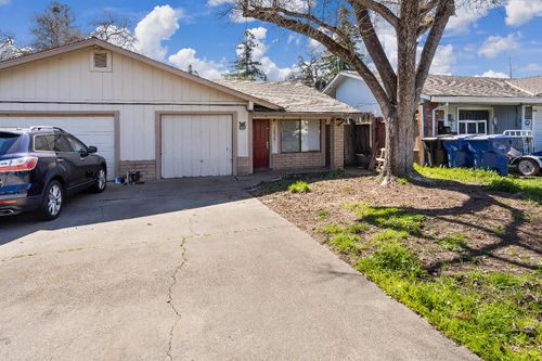 5828-5826 Palm Ave, Sacramento, CA, 95841-2924 | Card Image