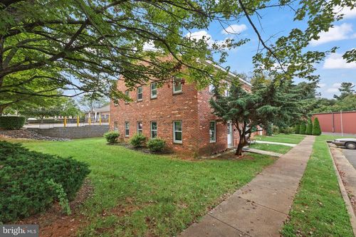 ste-1b-578 Waterloo Rd, WARRENTON, VA, 20186-3087 | Card Image