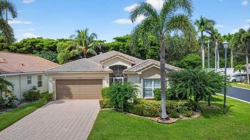 10299 Utopia Cir W, Boynton Beach, FL, 33437-5536 | Card Image