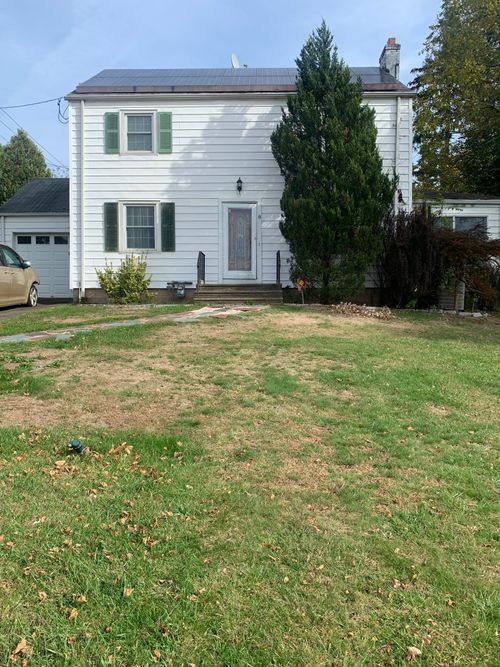 6 Norway Rd, North Haven, CT, 06473-2931 | Card Image