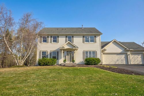 5264 Linden Trl N, Lake Elmo, MN, 55042-8551 | Card Image