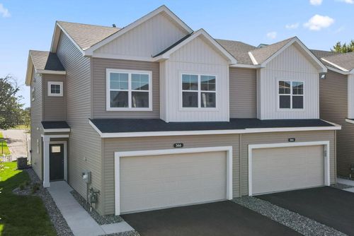 1540 Trellis Ln, Saint Paul, MN, 55101 | Card Image