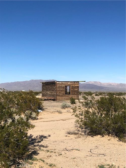 0 29 Palms Hwy/ South St, 29 Palms, CA, 92277 | Card Image