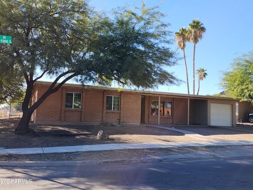 2901 W Dakota Street, Tucson, AZ, 85746 | Card Image