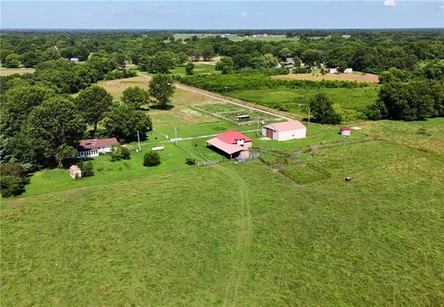 4598 N Avilla St, Reeds, MO, 64859-9606 | Card Image