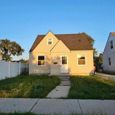 Schroeder Ave, Eastpointe, MI 48021