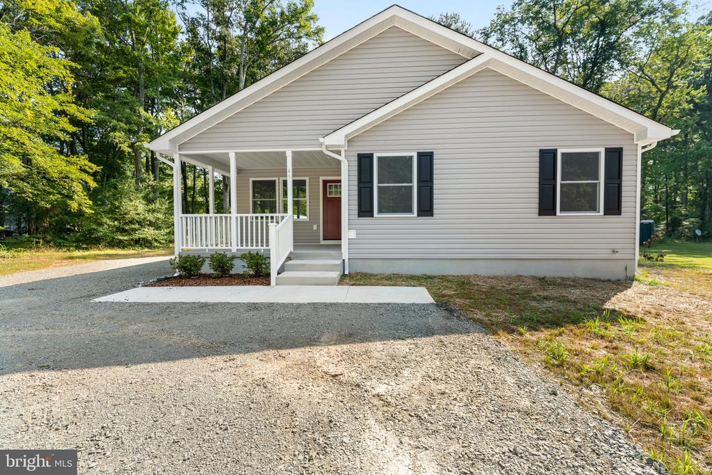 Laurel Ln, Colonial Beach, VA 22443