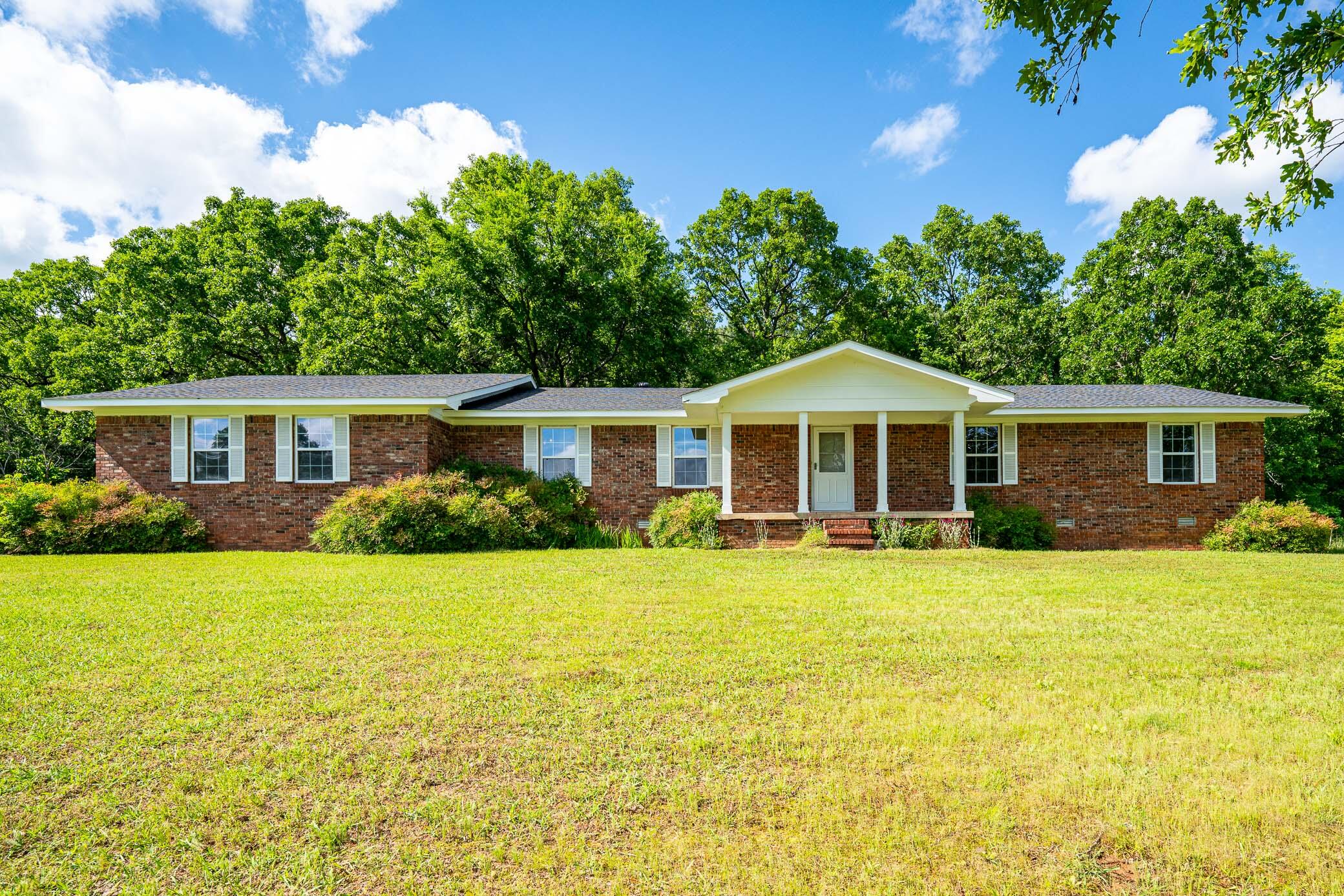 Hankins Dr, Atkins, AR 72823