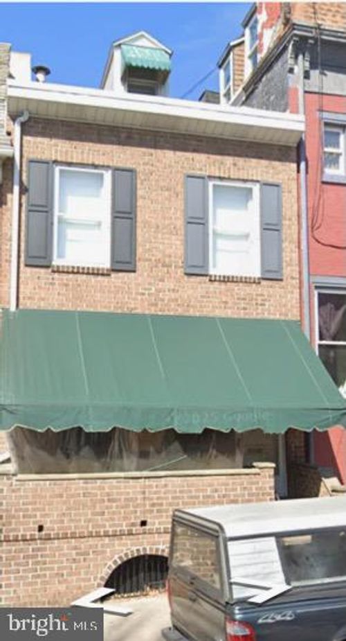 1043 Walnut St, READING, PA, 19601-3745 | Card Image