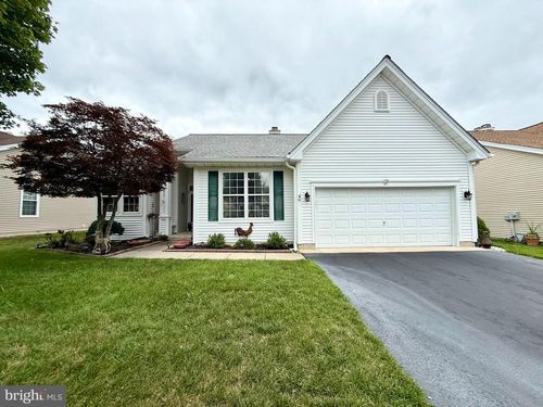 111 Mirage Blvd, Barnegat, NJ, 08005-5543 | Card Image