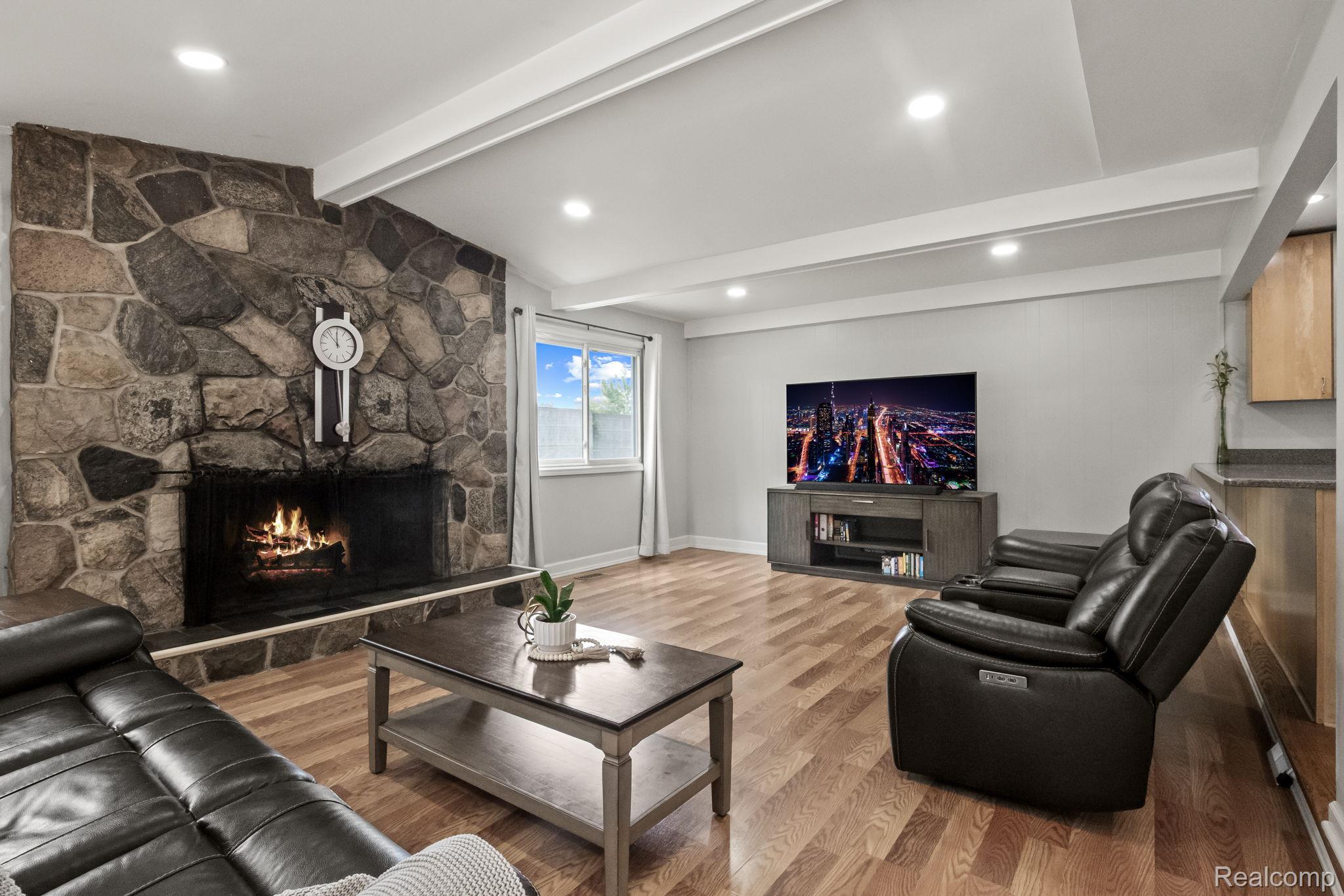 Residential in Bloomfield Hills 3