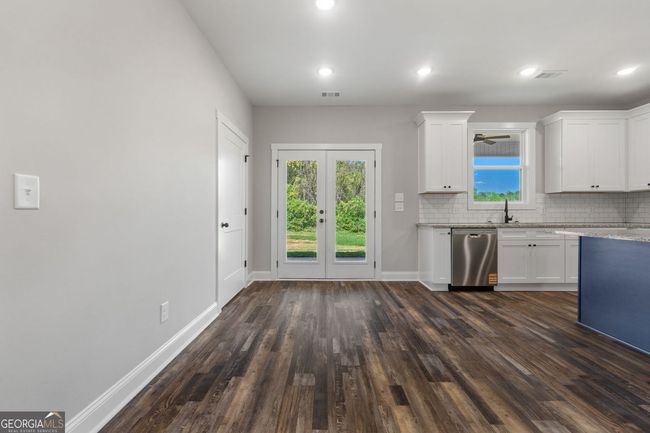 41 Allen Dr, House other with 3 bedrooms, 2 bathrooms and 2 parking in Molena GA | Image 11
