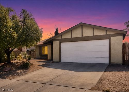 7271 Mountain Moss Dr, Las Vegas, NV, 89147-3812 | Card Image