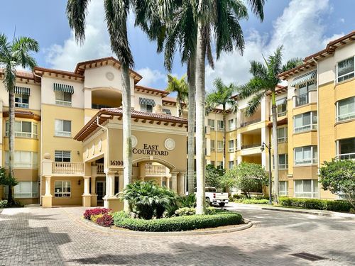 389-16100 Emerald Estates Dr, Weston, FL, 33331-6106 | Card Image