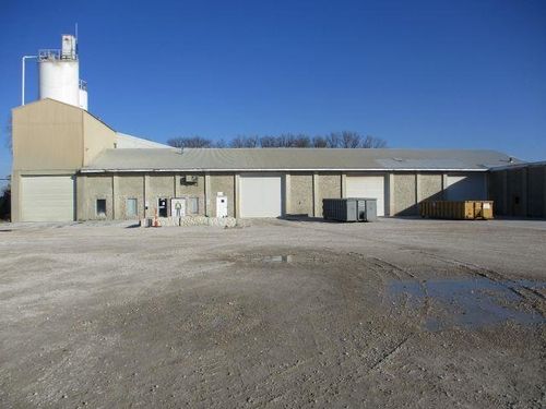 4678 370th St, Emmetsburg, IA, 50536-8705 | Card Image