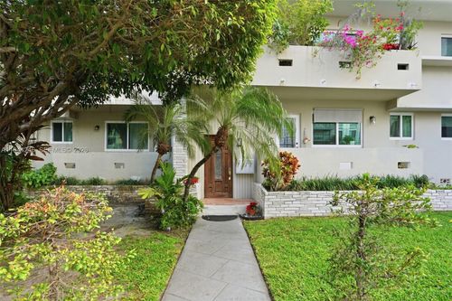 apt-2-9881 W Bay Harbor Dr, Bay Harbor Islands, FL, 33154-1572 | Card Image