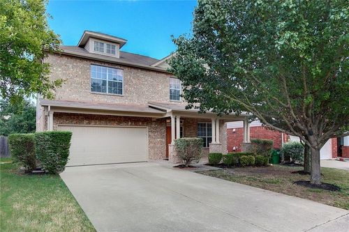 8213 Menlo Park Pl, Round Rock, TX, 78681-3883 | Card Image