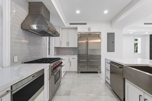 259 Oleander Ave, Palm Beach, FL, 33480-3806 | Card Image