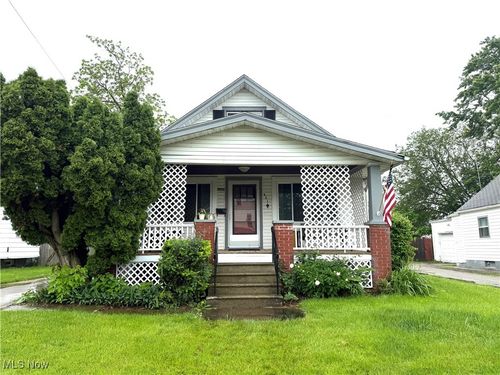 931 W 18th St, Lorain, OH, 44052-3821 | Card Image