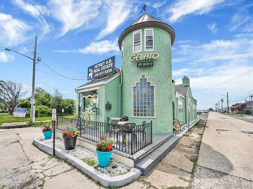 10-2041 Park St, Atlantic Beach, NY, 11509-1251 | Card Image