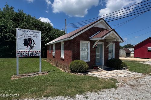 5475 Broad St, Trezevant, TN, 38258-3006 | Card Image