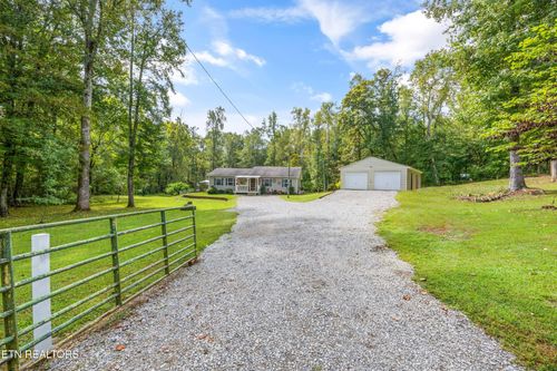 101 Narramore Ln, Philadelphia, TN, 37846-3635 | Card Image