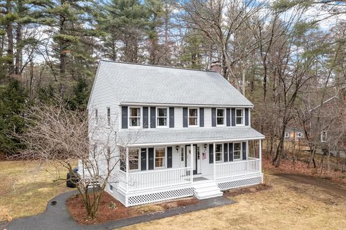 51 Concord Rd, Dracut, MA, 01826-1685 | Card Image